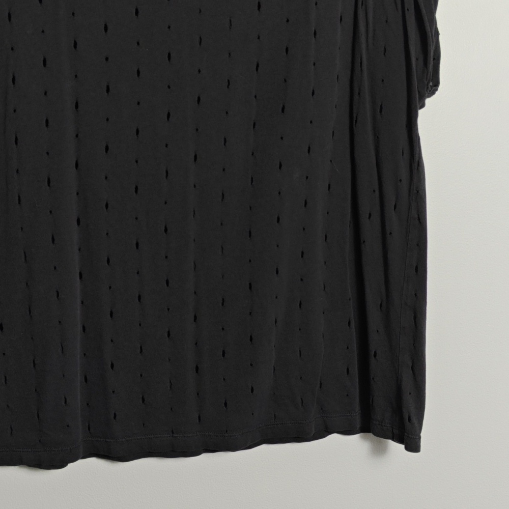 SIS SIS Anthropologie Black Cut Out Rolled Sleeve Top Size Large - Picture 10 of 14